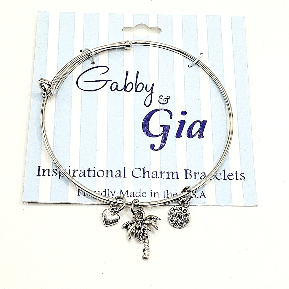 Gabby & Gia Silver Charm Bracelet Heart Made in USA Pineapple NWT